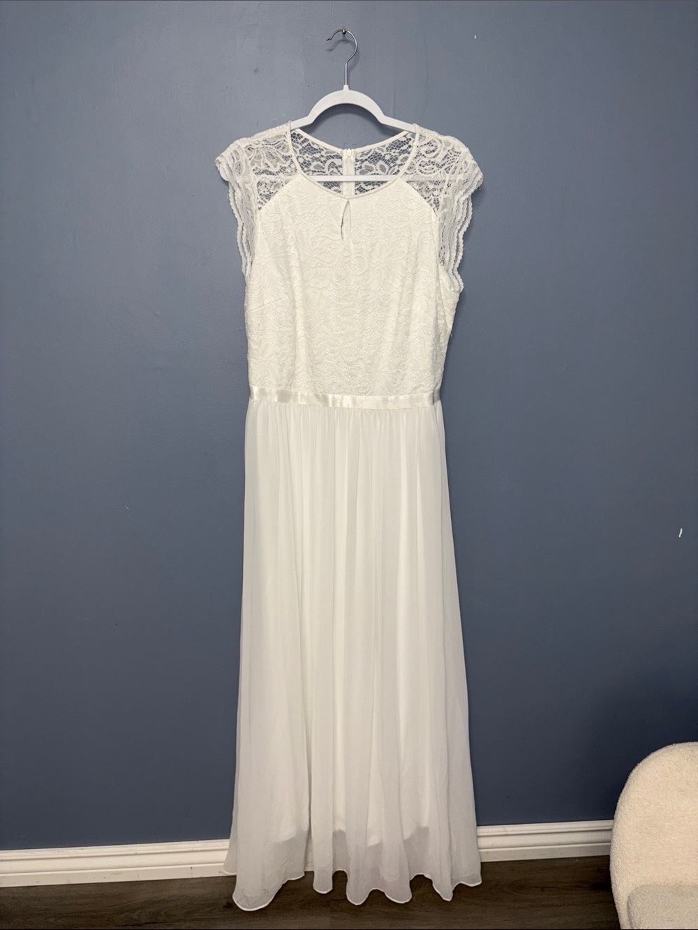 Dressystar • White Lace Wedding Dress